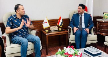 نائب محافظ سوهاج في حوار لـ"اليوم السابع": لأول مرة الاستعانة بالذكاء الاصطناعى للتسهيل على المواطنين.. وعدد الزائرين للمقاصد السياحية تضاعف 5 مرات.. و"حياة كريمة" رسمت البسمة على وجوه المصريين نائب محافظ سوهاج يتحدث لليوم السابع