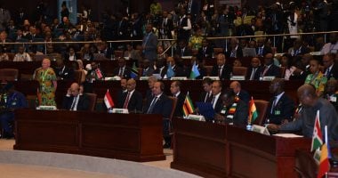 الرئيس السيسى باجتماع القمة التنسيقى للاتحاد الأفريقى: مصر عملت خلال فترة رئاستها للجنة التوجيهية للنيباد على تنفيذ أولويات محددة لتسريع وتيرة تنفيذ أجندة أفريقيا 2063.. والقارة الأفريقية التي نريدها ليست حلما الرئيس عبد الفتاح السيسي خلال اجتماع القمة التنسيقى