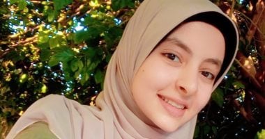 رحاب أحمد الأولى على الجمهورية دبلوم فنادق: فرحة كبيرة وحفظ القرآن سر تفوقى الطالبة رحاب أحمد كامل فهمي