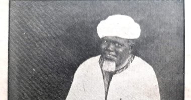 138 عامًا على ميلاد علي الكسار.. بدأ حياته سروجي ثم طباخ مع خاله.. كوّن أول فرقة مسرحية تحت اسم "دار التمثيل الزينبي".. لم يجمع ثروة من الفن.. وحلم بإسعاد الجمهور ونجح ورحل بسبب تداعيات جراحة استئصال البروستاتا علي الكسار