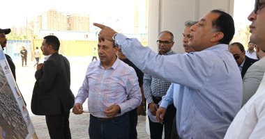 رئيس الوزراء يتفقد مشروع إنشاء محور السادات "كوبري 45" بالإسكندرية خلال التفقد