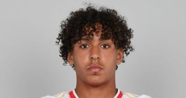 أرسنال يعلن توقيع أول عقد احترافي مع كامرون إسماعيل صاحب الأصول المصرية كامرون إسماعيل