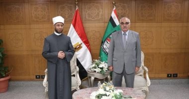 وزير الأوقاف يزور قضايا الدولة لتهنئة المستشار حسين مدكور برئاسة الهيئة جانب من الزيارة