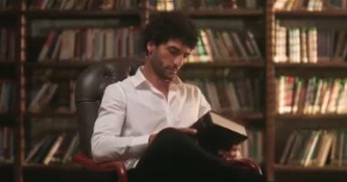 بكتاب التاريخ.. الزمالك يعلن التعاقد رسميًا مع عمرو ناصر 5 سنوات.. فيديو عمرو ناصر