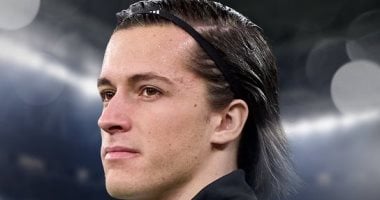 نيوز برو : 
                                            رسميا.. ريال مدريد يعلن التعاقد مع ألفارو كاريراس حتى 2031
                                        