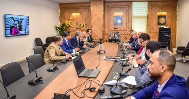 وزير الإسكان يترأس اجتماع اللجنة التنسيقية العليا لمتابعة ملفات العمل بكل المدن