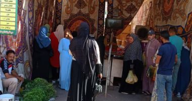أسعار الخضراوات والفواكه اليوم فى الوادي الجديد.. الطماطم بـ7 جنيهات