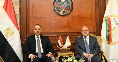 محمود فوزى خلال لقائه رئيس النيابة الإدارية: الهيئة تضطلع بدور وطنى رفيع