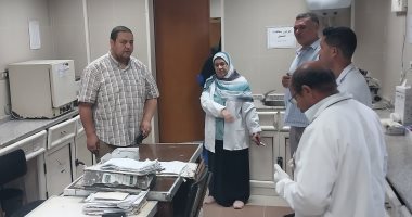 مدير التأمين الصحي بسوهاج يتفقد عيادة طما الشاملة 