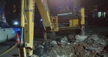 محافظ أسوان يتابع أعمال إصلاح كسر خط مياه بمنطقة السيل الجديد