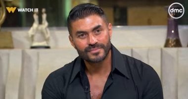 خالد سليم يتأثر ويبكى بعد عرض "صاحبة السعادة" فيديو نادرا لوالده فى حفل زفافه خالد سليم