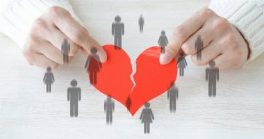 نيوز برو : 
                                            أخطر 5 كلمات يستخدمها الناس فى العلاقات العاطفية.. الثقة والأمان الأبرز
                                        