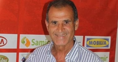 وفاة أسطورة المغرب أحمد فرس عن عمر 78 عامًا بعد صراع مع المرض احمد فرس