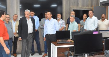 محافظ الغربية يتفقد السنترال الرئيسي لمتابعة كفاءة الخدمة وجودة الاستجابة