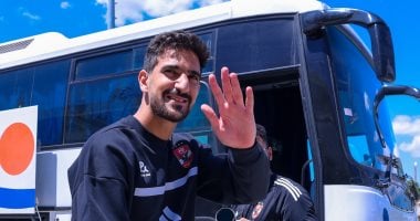 مشاهد من وصول بعثة الأهلى إلى تونس لإقامة معسكر إعداد الموسم الجديد بن رمضان لدى وصوله مع الأهلي إلى تونس