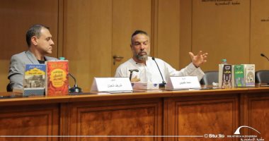 لقاء مفتوح مع الفنان محمد خميس فى معرض مكتبة الإسكندرية الدولى للكتاب