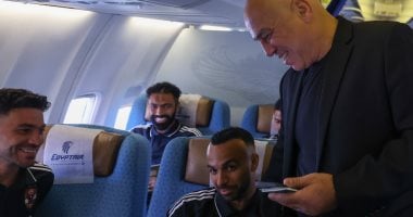 بعثة الأهلي في الطريق إلى تونس