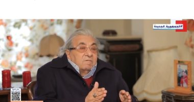 فاروق فلوكس: ابنتى أهدتنى صديقًا جديدًا ليكتب مذكراتى
