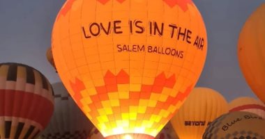 سماء الأقصر تشهد تحليق 28 رحلة بالون تقل 630 سائحا من حول العالم.. صور