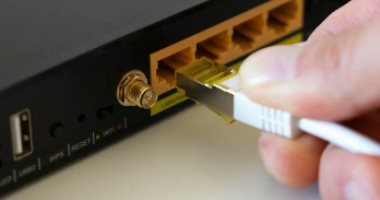  تعويض إضافى 50% لعملاء الإنترنت الثابت.. وخصم 30% من الفاتورة الشهرية..فيديو