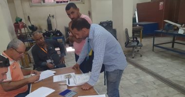 وزير العمل: بدء اختبار المرشحين للعمل بالإمارات في مجالات السباكة واللحام والنجارة بدء الاختبارات العملية للمرشحين للعمل بالإمارات