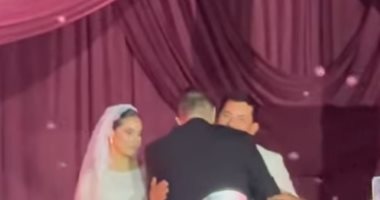 أشرف صبحى وزير الشباب والرياضة يحتفل بزفاف ابنته