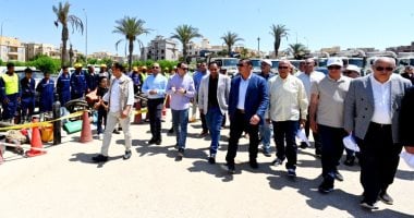 وزير الإسكان يتفقد الأعمال الجاري تنفيذها لتطوير محور 26 يوليو جولة الوزير