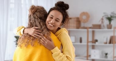 نيوز برو : 
                                            4 وسائل علمية لتكون أكثر لطفًا فى حياتك اليومية.. ابدأ بتحسين طاقتك
                                        