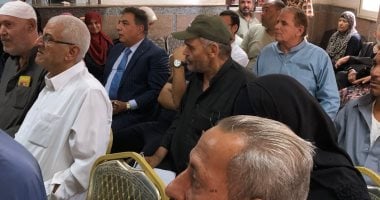 محافظ الدقهلية فى زيارة للمركز التكنولوجى بأجا: أنا قاعد لما تخلصوا مصالح الناس