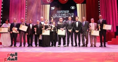 المهرجان القومى للمسرح يكرم 10 من رموز المسرح المصرى.. صور المكرمون في المهرجان القومي للمسرح المصري