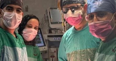 مستشفى جامعة أسيوط تنفذ حياة طفل مصاب بارتفاع ضغط الوريد البابى