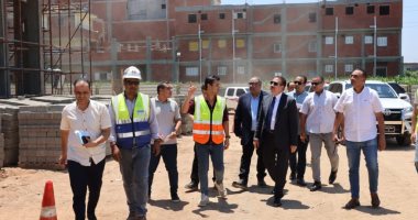 محافظ المنوفية يتفقد الموقف التنفيذى لمستشفى الشهداء الجديدة