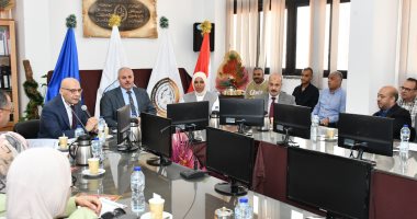 مجلس إدارة مستشفيات جامعة قناة السويس يستعرض إنجازات الاعتماد والتوسعات الطبية