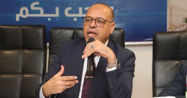 وزارة العمل: توفير فرصة عمل لشقيق الثالثة على الجمهورية بالثانوية الأزهرية محمد جبران - وزير العمل