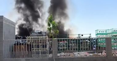 فصل التيار الكهربى عن موقع حريق داخل مصنع فى مدينة 6 أكتوبر حريق مصنع البن