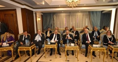 المستشار عبد الوهاب عبد الرازق فى رحاب نادى القضاة: مجلس الشيوخ ضم نخبة متميزة من العقول الرفيعة.. كل ما رفعناه للرئيس السيسي كان محل تقدير.. الإنجازات المحققة بالفصل التشريعي الأول ثمرة تعاون بين كافة الأطراف المستشار عبد الوهاب عبد الرازق