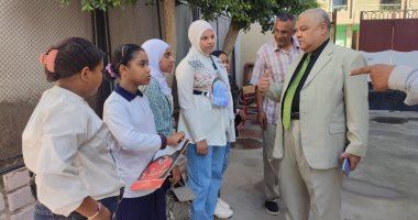 وكيل تعليم الأقصر يواصل جولاته الميدانية لمتابعة الخطة العلاجية بالمدارس 