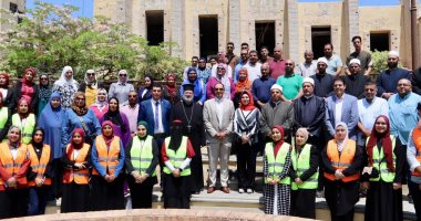 مدير صندوق مكافحة الإدمان يستعرض الرؤية المستقبلية لتنفيذ برامج وقائية بدمياط مدير صندوق مكافحة الإدمان فى دمياط