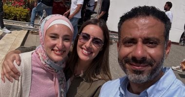 جيلان علاء: مشاركتى فى مسلسل كتالوج خاصة جداً واستمتعت بالتجربة جيلان علاء مع فراج فى كواليس كتالوج