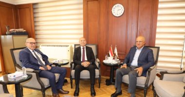 محافظ القاهرة: نحرص على تذليل المعوقات أمام قطاع الصناعة