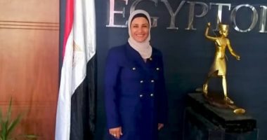 محافظ الأقصر يُكلف إيناس حسن رضا نائبًا لمدير مكتبة مصر العامة