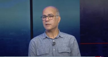 إبراهيم عبدالفتاح: الأغنية تذهب إلى صاحبها الحقيقي مهما كانت الظروف الشاعر والكاتب المسرحي إبراهيم عبدالفتاح