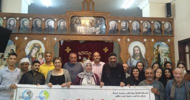 حملات توعية لأهالى قرية العديسات حول مشروع الصرف المتكامل شرق الأقصر.. صور