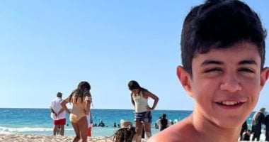 الطفل آدم