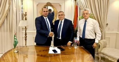 عبد السند يمامة رئيس حزب الوفد