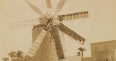 طاحونة المندرة بالإسكندرية.. أقدم طاحونة غلال منذ عهد محمد على باشا.. أنشئت عام 1807م.. وظهرت فى فيلم "آثار على الرمال".. إنشاءها تزامن مع إرسال طلاب العلم إلى أوروبا.. وخبير أثرى: سجلت فى الآثار طاحونة المندرة قديما