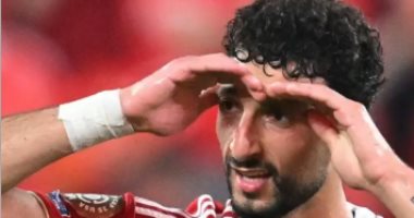 وسام أبو على يودع جماهير الأهلى بطريقته الخاصة..فيديو