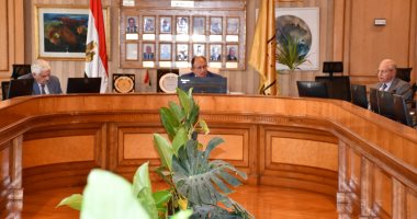 رئيس جامعة حلوان: استكمال منظومة التحول الرقمى للوصول نحو "الإدارة الذكية"