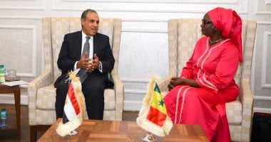 عبد العاطى يبحث مع وزيرة الخارجية السنغالية مواجهة التهديدات بمنطقة الساحل لقاء وزير الخارجية بدر عبد العاطى مع وزيرة الخارجية السنغالية