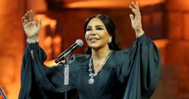 المطربة أحلام
